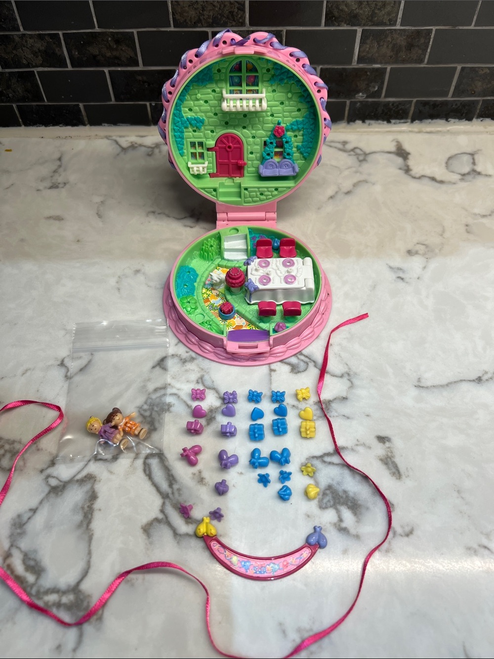 Vintage Polly Pocket Surprise Party 1994 - MAKE ME AN OFFER